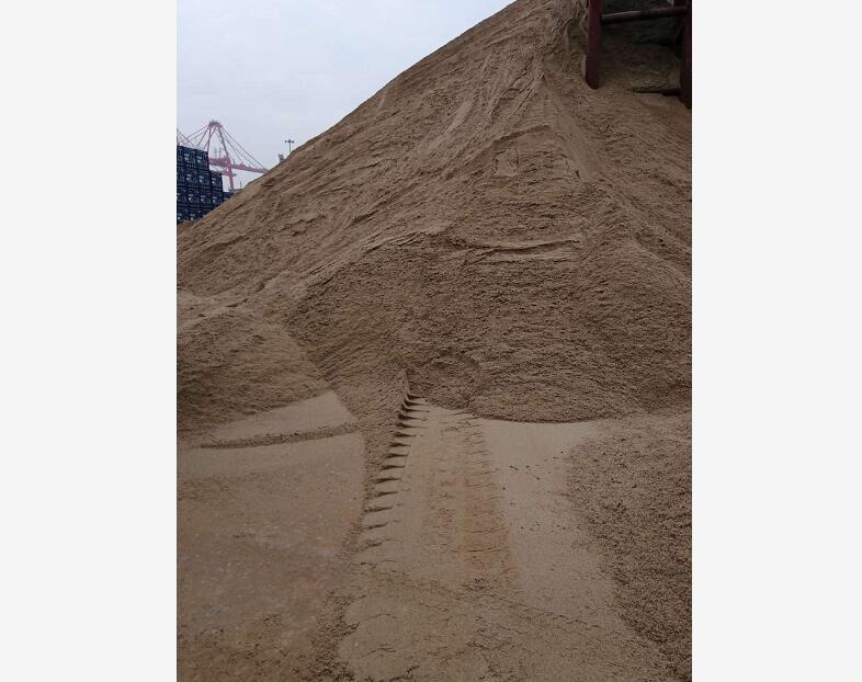 水泥和黄沙的配比是多少？